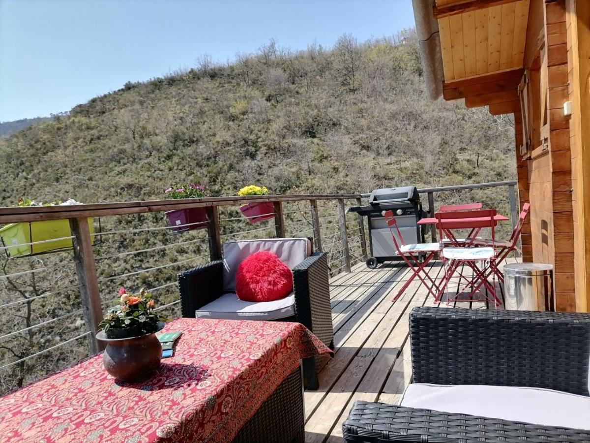 Chalet Sur Pilotis Avec Piscine Privee Luceram ภายนอก รูปภาพ