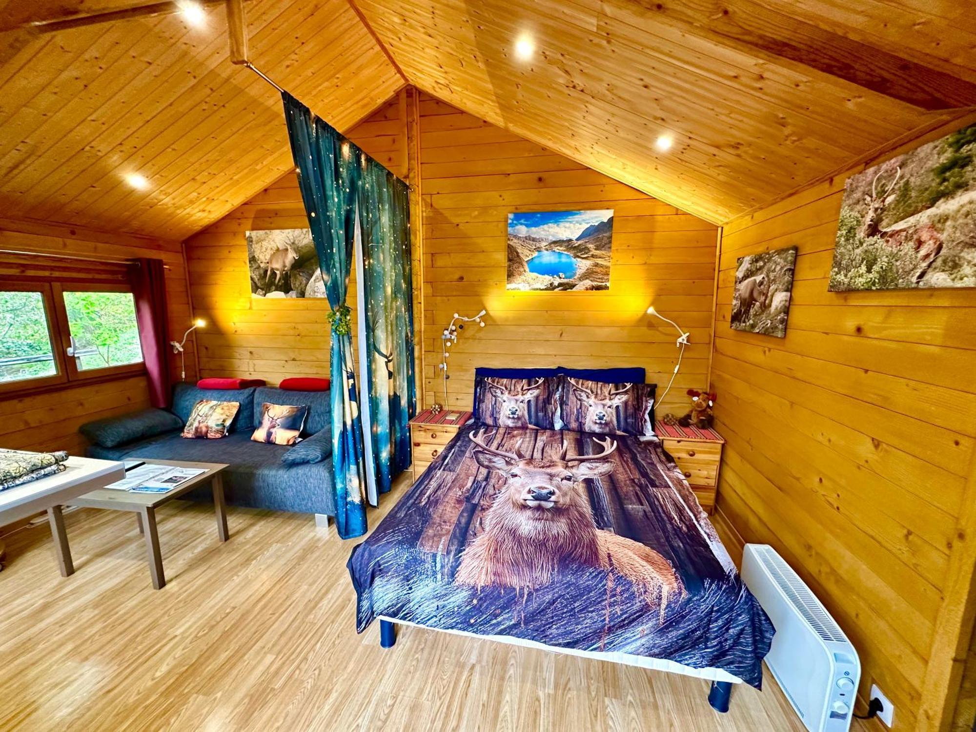 Chalet Sur Pilotis Avec Piscine Privee Luceram ภายนอก รูปภาพ